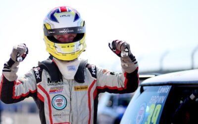 LEWIS BROWN DOUBLES UP AT SNETTERTON