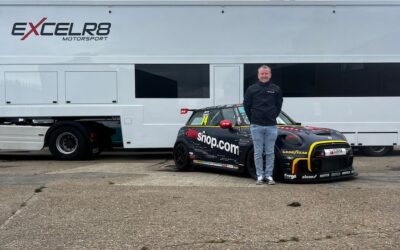 TCR RACE WINNER JAMIE TONKS SIGNS EXCELR8 JCW DEAL